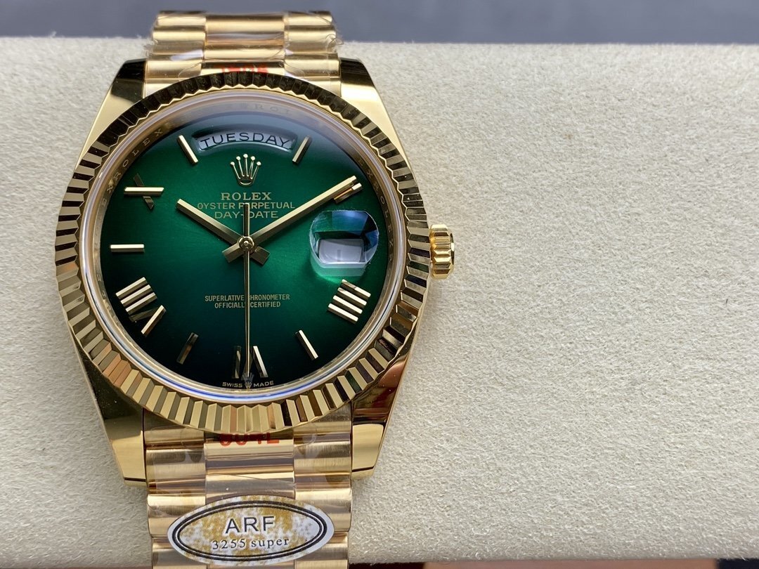 Rolex Day-Date Gold Green — Watches