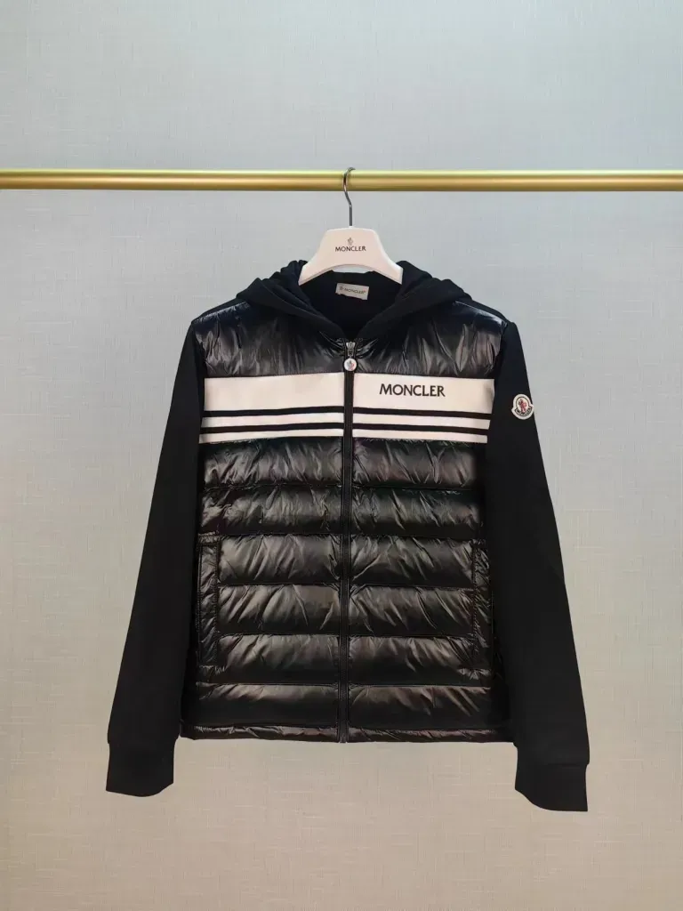 Moncler Logo Stripe Hooded Down Svart — Jackets