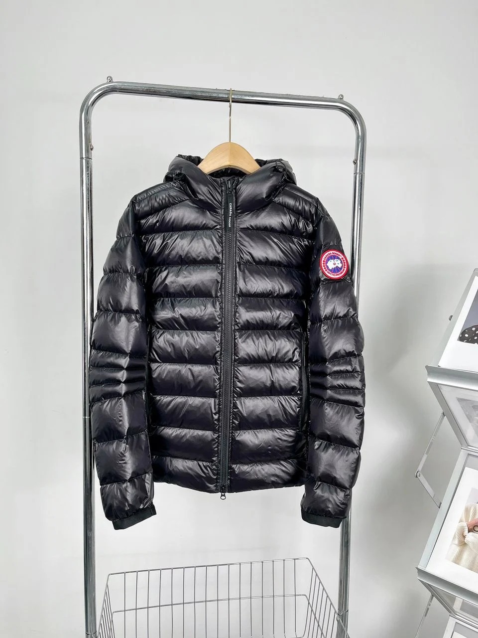 Canada Goose Crofton Hooded Puffer Svart — Jackets