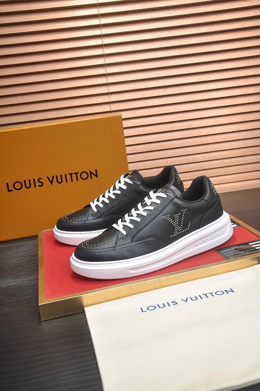 LV Beverly Hills Sneaker Svart — Shoes