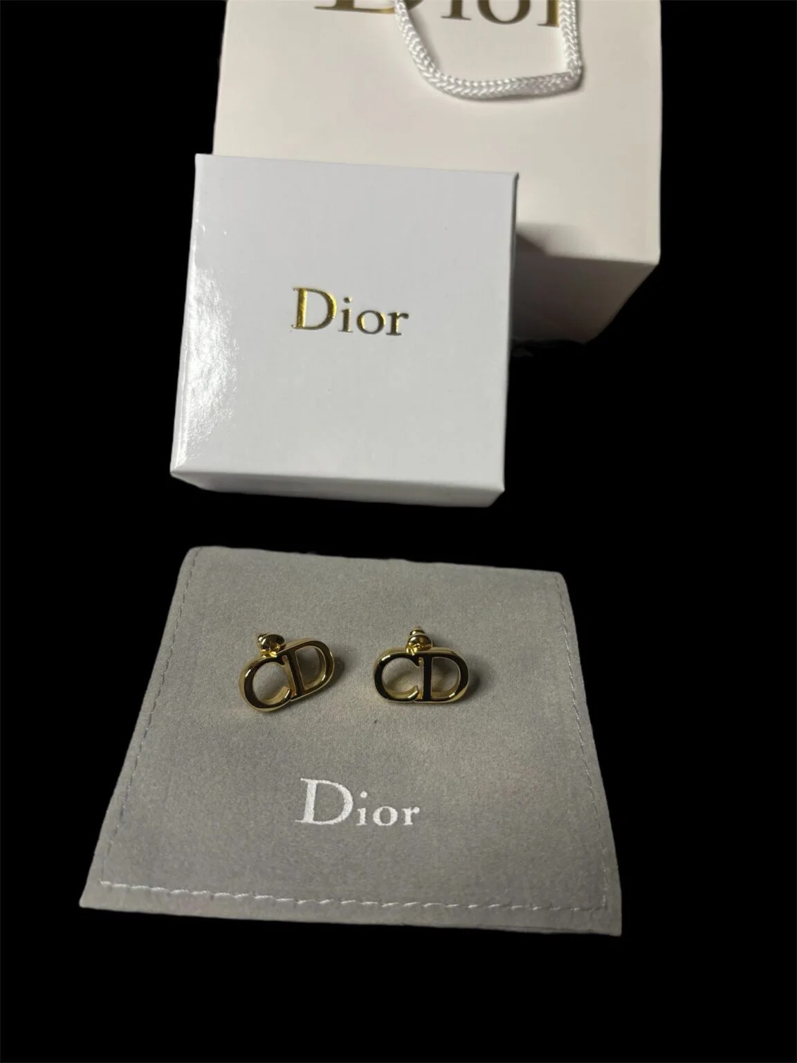 Dior CD Logo Örhängen Polerat Guld — Accessories